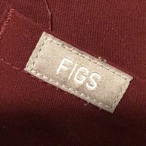 FIGS Bundle - 8 items xxs